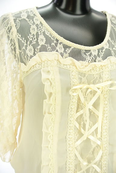 クリックで大画像表示 axes femme(アクシーズファム)の古着「7分袖レースカットソー(カットソー・プルオーバー)」大画像4へ
