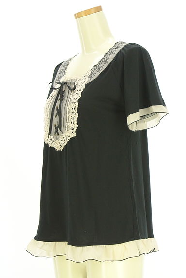 クリックで大画像表示 axes femme(アクシーズファム)の古着「シフォンフリル刺繍カットソー(カットソー・プルオーバー)」大画像3へ