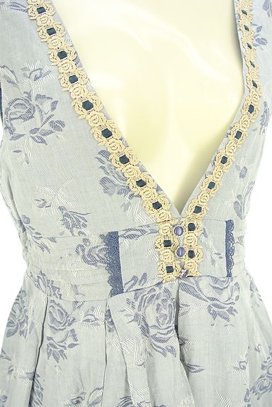 クリックで大画像表示 axes femme(アクシーズファム)の古着「裾フリル膝上フレアワンピース(キャミワンピース)」大画像4へ