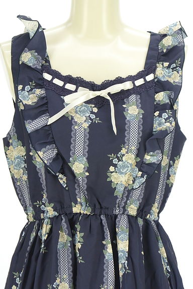 クリックで大画像表示 axes femme(アクシーズファム)の古着「花柄ミモレワンピース(ワンピース・チュニック)」大画像4へ