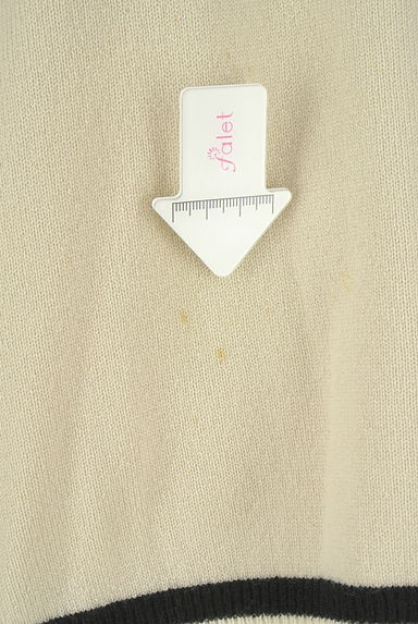 クリックで大画像表示 DRAWER(ドゥロワー)の古着「Vネックラインニットトップス(ニット)」大画像5へ