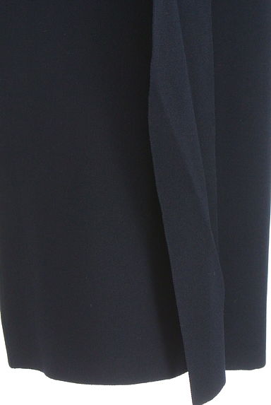 クリックで大画像表示 ADORE(アドーア)の古着「バックフリルペンシルニットスカート(スカート)」大画像5へ