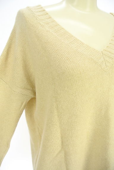 クリックで大画像表示 DEUXIEME CLASSE(ドゥーズィエムクラス)の古着「Vネックハイゲージニット(ニット)」大画像4へ