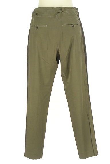 クリックで大画像表示 DEUXIEME CLASSE(ドゥーズィエムクラス)の古着「前後切替テーパードパンツ(パンツ)」大画像2へ