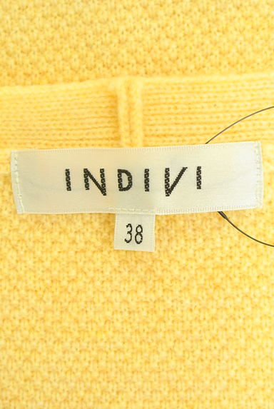 クリックで大画像表示 INDIVI(インディヴィ)の古着「Vネックワッフルニット(ニット)」大画像6へ