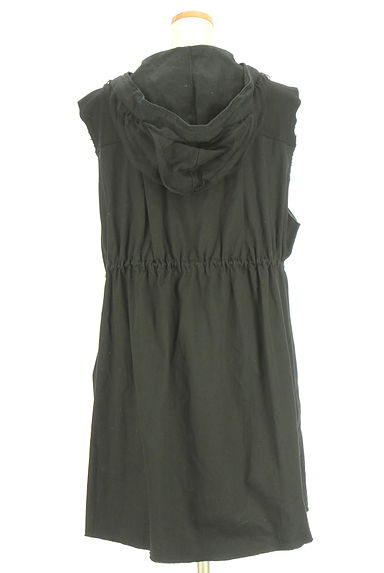 クリックで大画像表示 JEANASiS(ジーナシス)の古着「チュール切替フーディベスト(ブルゾン・スタジャン)」大画像2へ