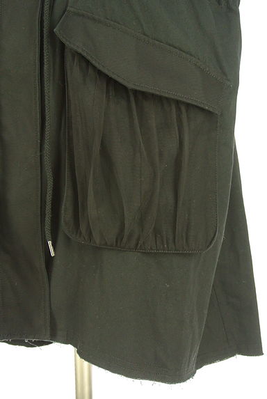 クリックで大画像表示 JEANASiS(ジーナシス)の古着「チュール切替フーディベスト(ブルゾン・スタジャン)」大画像5へ