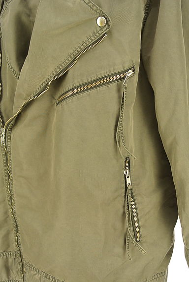 クリックで大画像表示 JEANASiS(ジーナシス)の古着「ミドル丈ライダースブルゾン(ブルゾン・スタジャン)」大画像5へ