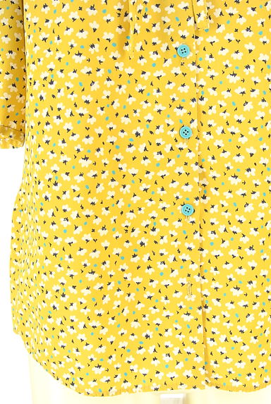 クリックで大画像表示 To b. by agnes b.(トゥービーバイアニエスベー)の古着「小花柄ブラウス(ブラウス)」大画像4へ