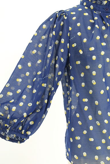 クリックで大画像表示 To b. by agnes b.(トゥービーバイアニエスベー)の古着「ドット×ロゴプリントシアーブラウス(ブラウス)」大画像4へ