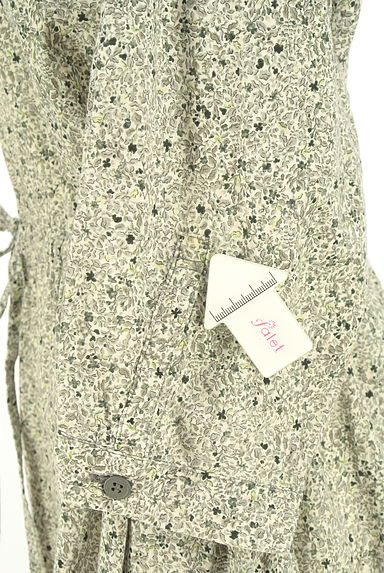 クリックで大画像表示 To b. by agnes b.(トゥービーバイアニエスベー)の古着「小花柄ミモレシャツワンピース(ワンピース・チュニック)」大画像4へ