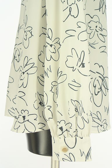 REDYAZEL（レディアゼル）の古着「リボン付き花柄ブラウス（ブラウス）」大画像５へ