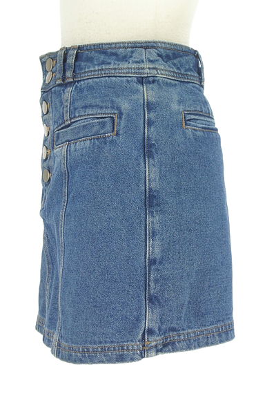 REDYAZEL（レディアゼル）の古着「スカートライクデニムショートパンツ（ショートパンツ・ハーフパンツ）」大画像３へ