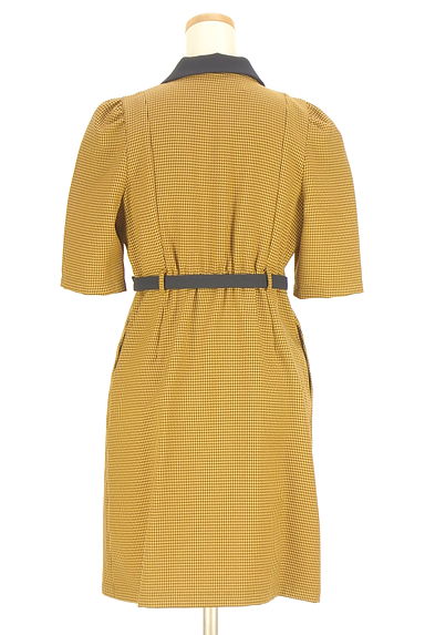 REDYAZEL（レディアゼル）の古着「千鳥格子柄半袖ワンピース（ワンピース・チュニック）」大画像２へ