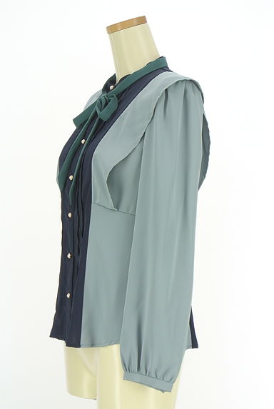 REDYAZEL（レディアゼル）の古着「リボン付きバイカラーブラウス（カットソー・プルオーバー）」大画像３へ