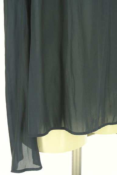 クリックで大画像表示 ROPE(ロペ)の古着「シアーノースリブラウス(カットソー・プルオーバー)」大画像5へ