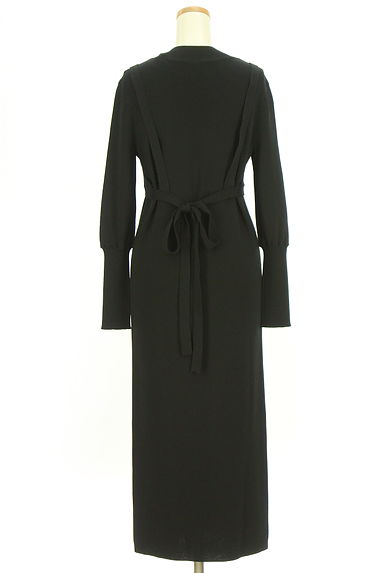 CAST:（キャストコロン）の古着「ビスチェ付きロングニットワンピース（ワンピース・チュニック）」大画像２へ