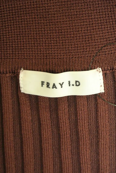 クリックで大画像表示 FRAY I.D(フレイアイディー)の古着「スキッパーポロリブニットトップス(ニット)」大画像6へ