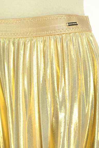クリックで大画像表示 DRESSTERIOR(ドレステリア)の古着「ゴールドプリーツロングスカート(ロングスカート・マキシスカート)」大画像4へ