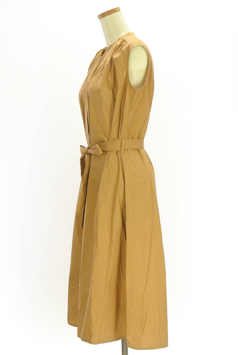 TOMORROWLAND（トゥモローランド）の古着「商品番号：PR10337016」-大画像3