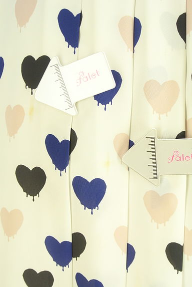 クリックで大画像表示 Grace Class(グレースクラス)の古着「マルチハート柄ミモレ丈プリーツスカート(ロングスカート・マキシスカート)」大画像5へ