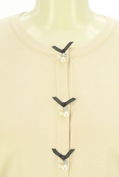 LAISSE PASSE（レッセパッセ）の古着「パール&ラインストーン付きニットカーデ（カーディガン・ボレロ）」大画像４へ