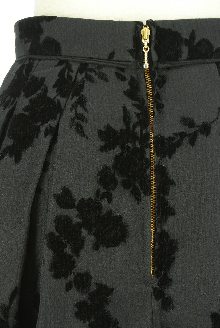 LAISSE PASSE（レッセパッセ）の古着「商品番号：PR10337107」-大画像4