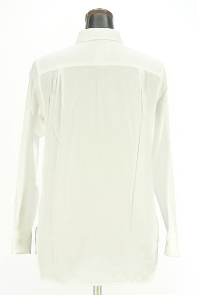 23区（ニジュウサンク）の古着「ベーシック白シャツ（カジュアルシャツ）」大画像２へ