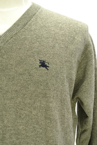 BURBERRY（バーバリー）の古着「Burberrys ワンポイント刺繍Vネックニット（カーディガン）」大画像４へ