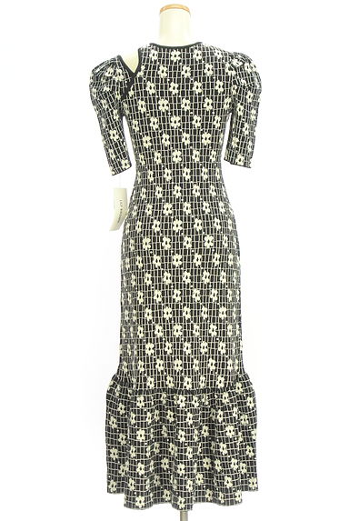 Lily Brown（リリーブラウン）の古着「アシンメトリーオープンショルダー花柄ニットワンピース（ワンピース・チュニック）」大画像２へ