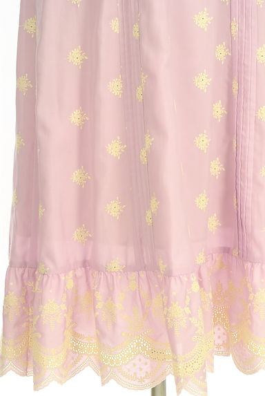 クリックで大画像表示 TOCCA(トッカ)の古着「刺繍レースロングワンピース(ワンピース・チュニック)」大画像5へ