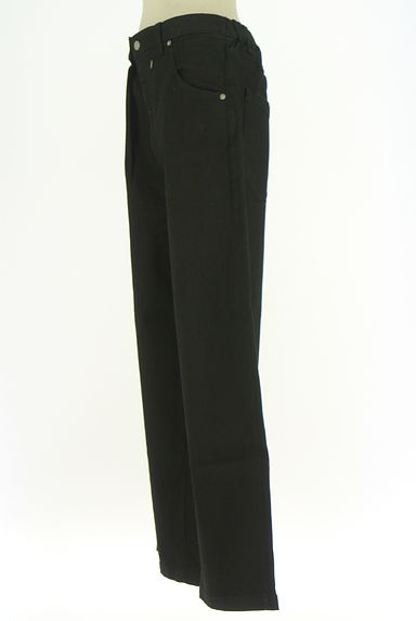 クリックで大画像表示 BARNYARDSTORM(バンヤードストーム)の古着「ブラックデニムワイドパンツ(デニムパンツ)」大画像3へ