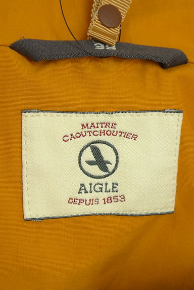 AIGLE（エーグル）の古着「ドロストヘムマウンテンパーカー（ブルゾン・スタジャン）」大画像６へ