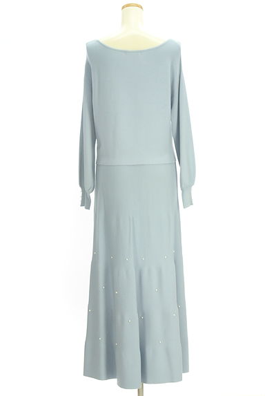 PROPORTION BODY DRESSING（プロポーションボディドレッシング）の古着「パール付きニットトップス×ロングスカート セットアップ（セットアップ（ジャケット＋スカート））」大画像２へ
