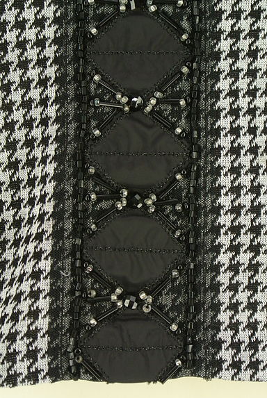 クリックで大画像表示 HIROKO BIS(ヒロコビス)の古着「ビーズ刺繍千鳥格子プルオーバー(カットソー・プルオーバー)」大画像5へ