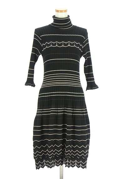 HIROKO BIS（ヒロコビス）の古着「+RICO HIROKO BIS ボーダー膝丈ニットワンピ（ワンピース・チュニック）」大画像１へ