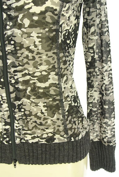 HIROKO BIS（ヒロコビス）の古着「迷彩柄ジップアップシアーニットカーディガン（カーディガン・ボレロ）」大画像５へ