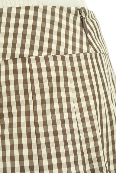 HIROKO KOSHINO（ヒロココシノ）の古着「ミディ丈ギンガムチェック柄フレアスカート（ロングスカート・マキシスカート）」大画像４へ