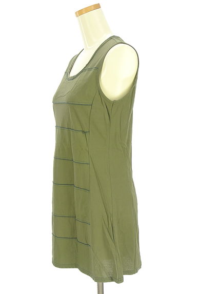 HIROKO BIS（ヒロコビス）の古着「別地切替ノースリカットソー（カットソー・プルオーバー）」大画像３へ