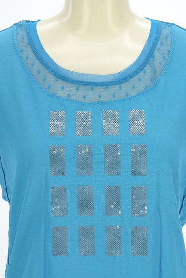 クリックで大画像表示 HIROKO KOSHINO(ヒロココシノ)の古着「スパンコール付きTシャツ(Tシャツ)」大画像4へ