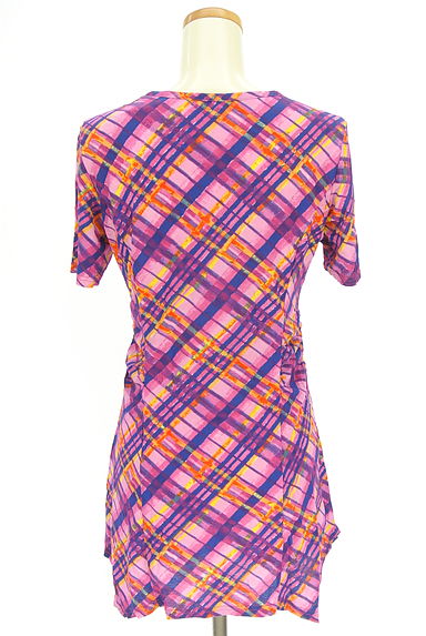 HIROKO BIS（ヒロコビス）の古着「イレギュラーヘムカットソー（カットソー・プルオーバー）」大画像２へ