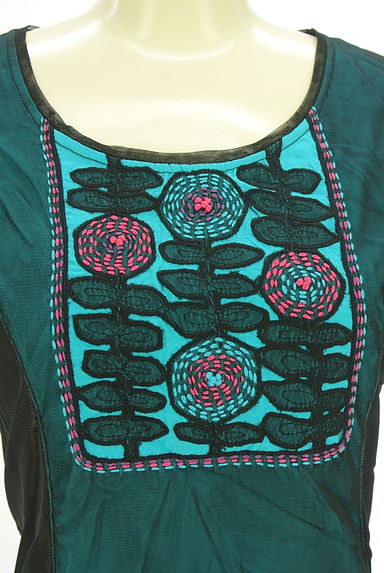 HIROKO BIS（ヒロコビス）の古着「フロント刺繍シアーチュールカットソー（カットソー・プルオーバー）」大画像４へ