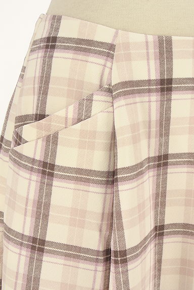 Feroux（フェルゥ）の古着「膝丈チェックフレアスカート（スカート）」大画像４へ