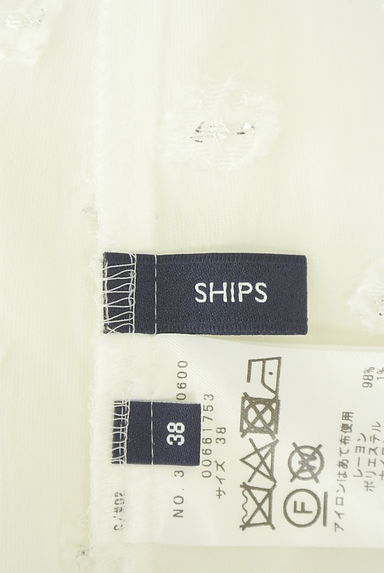 SHIPS（シップス）の古着「花柄刺しゅうノーカラーブラウス（ブラウス）」大画像６へ