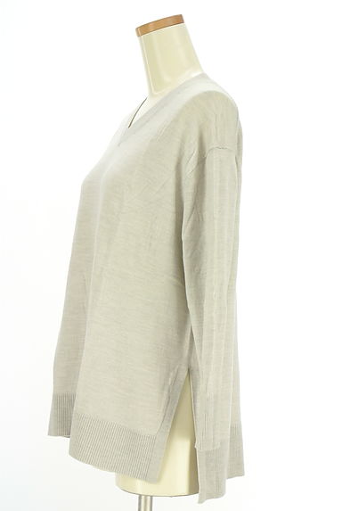 PLST（プラステ）の古着「Vネック薄手ニット（ニット）」大画像３へ