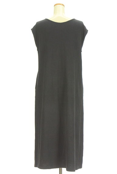 URBAN RESEARCH DOORS（アーバンリサーチドアーズ）の古着「ストレッチロングワンピース（ワンピース・チュニック）」大画像２へ