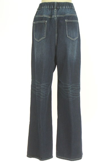 antiqua（アンティカ）の古着「patterntorso フロントタックワイドデニム（デニムパンツ）」大画像２へ