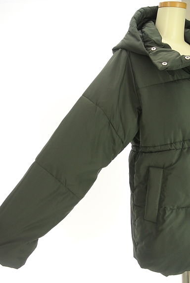 earth music&ecology（アースミュージック＆エコロジー）の古着「オーバーサイズドロスト中綿コート（コート）」大画像５へ