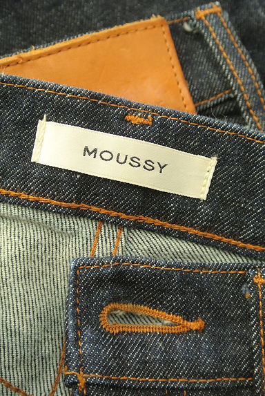 MOUSSY（マウジー）の古着「テーパードインディゴデニムパンツ（デニムパンツ）」大画像６へ