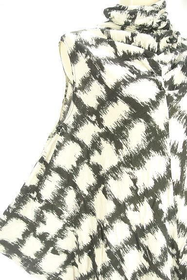 HIROKO BIS（ヒロコビス）の古着「ハイネックボリュームロングカットソー（カットソー・プルオーバー）」大画像４へ